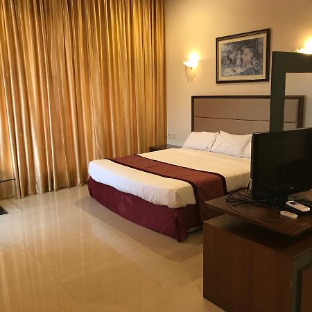 Kohinoor Atc Bed & Breakfast Mumbai Eksteriør bilde