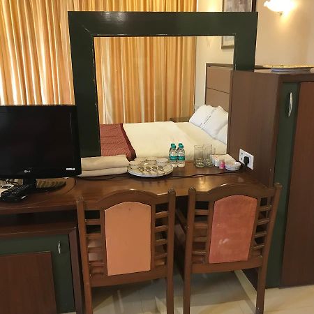 Kohinoor Atc Bed & Breakfast Mumbai Eksteriør bilde